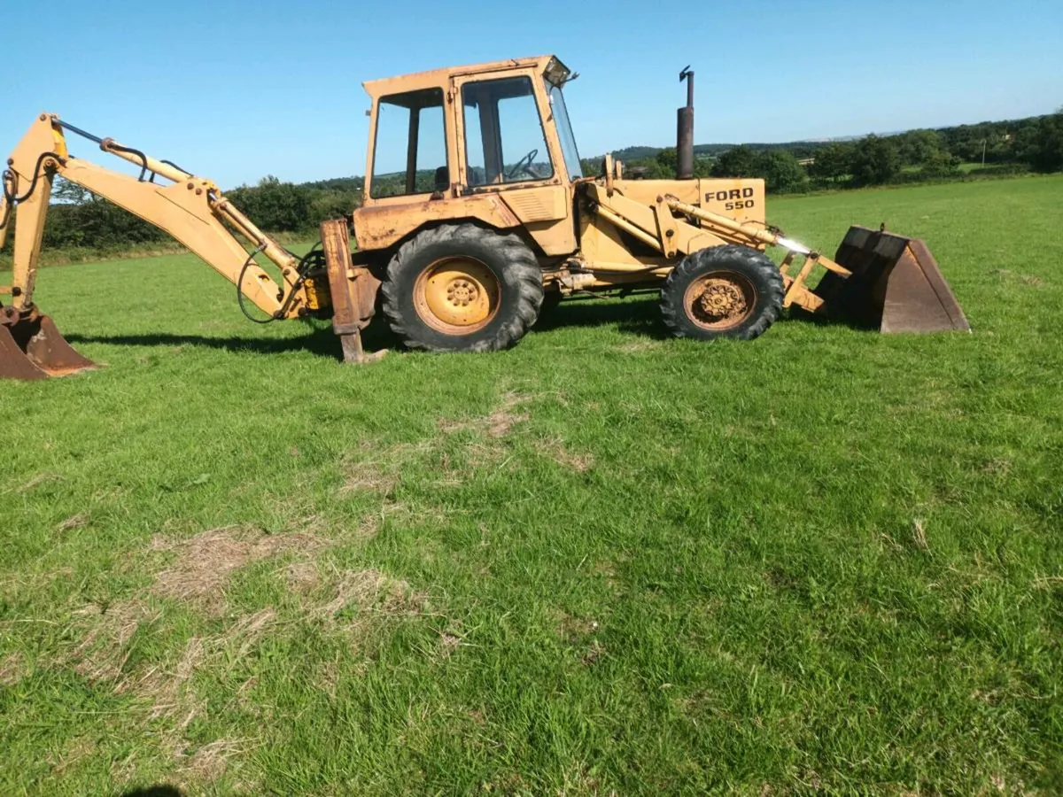 Ford 550 digger - Image 2