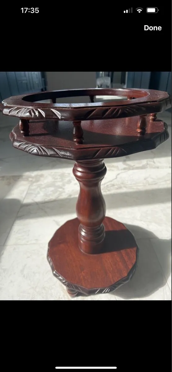 Small mahogany table - Image 3