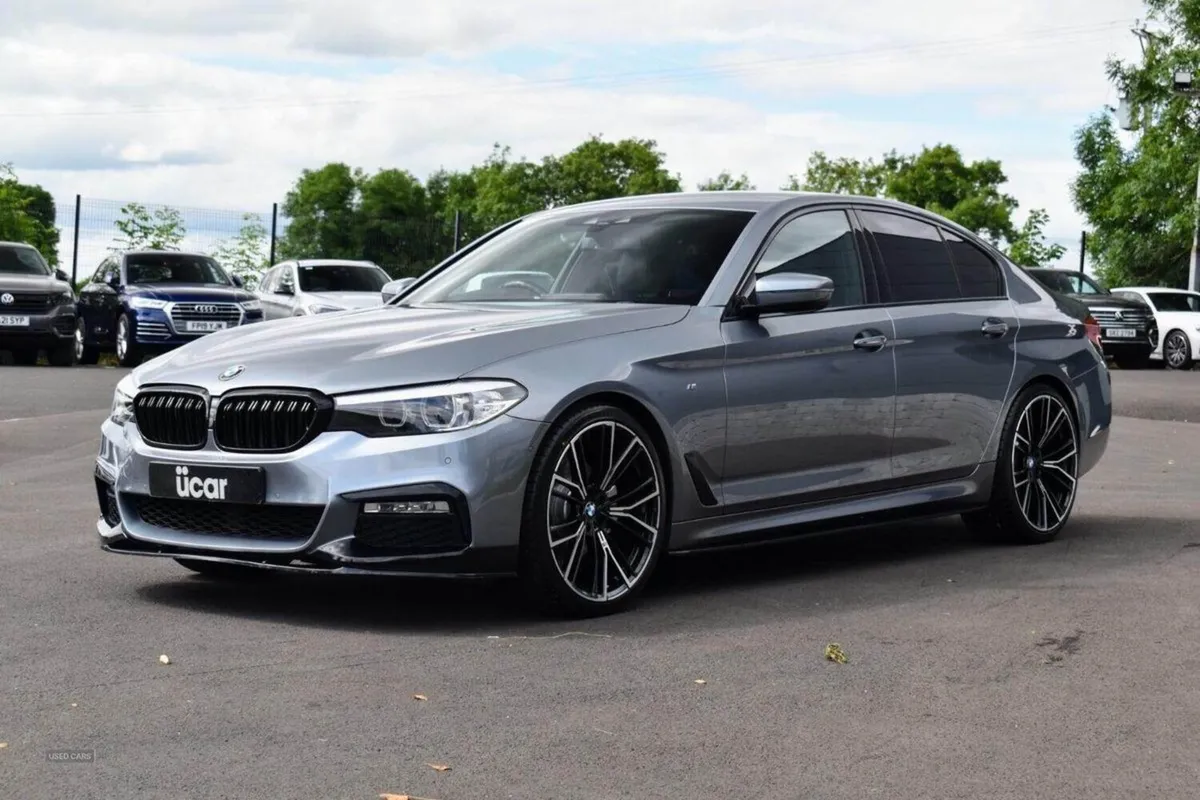 BMW 5 Series 2.0 520d M Sport Saloon - Image 3
