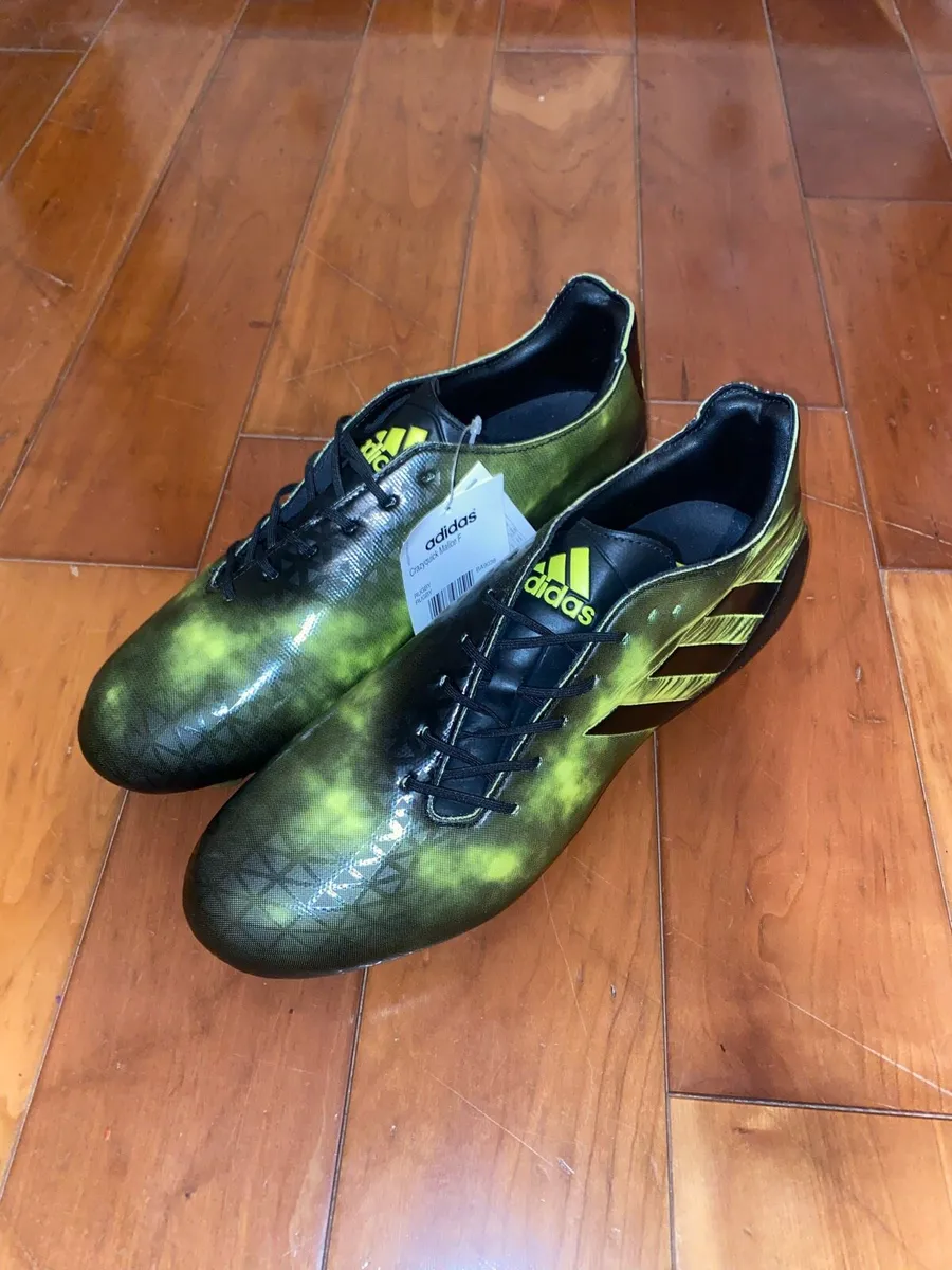 Football boots - Image 1