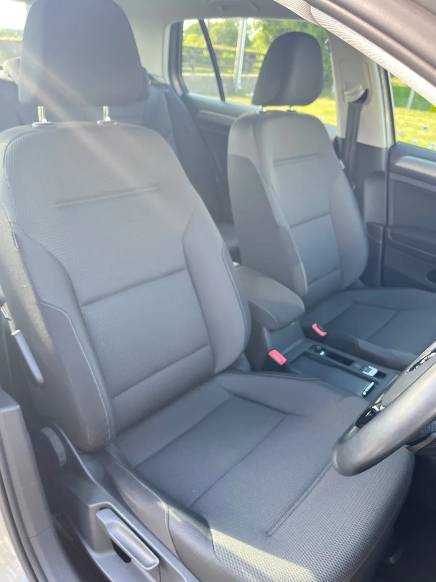 Volkswagen Golf 2014 - Image 4