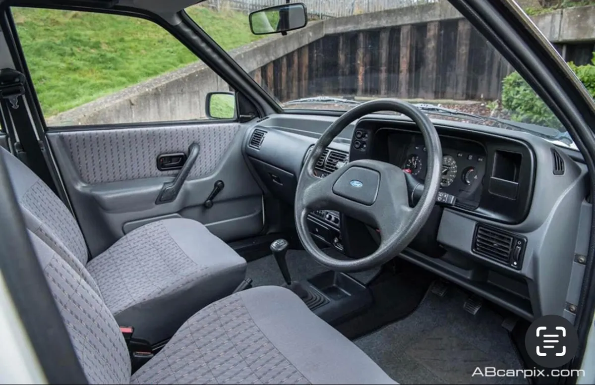 1989 Ford Orion - Image 4