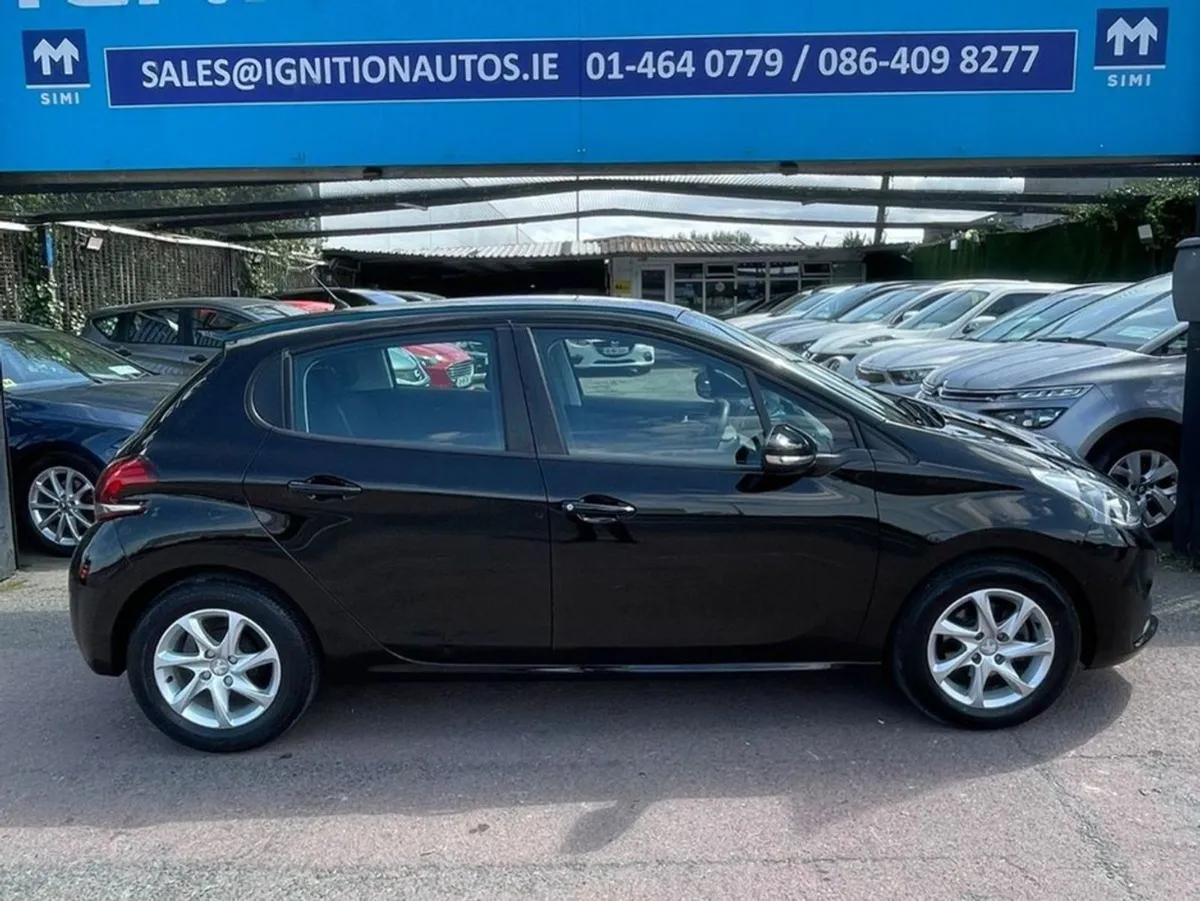 Peugeot 208 1.0l Petrol 5dr  Low Miles  Service H - Image 2