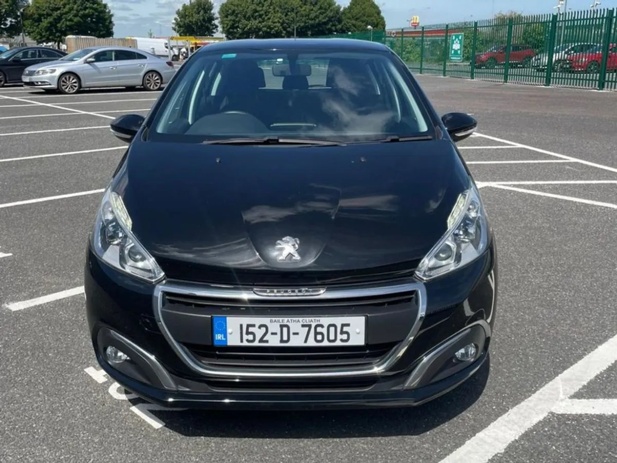 Peugeot 208 1.0l Petrol 5dr  Low Miles  Service H - Image 3
