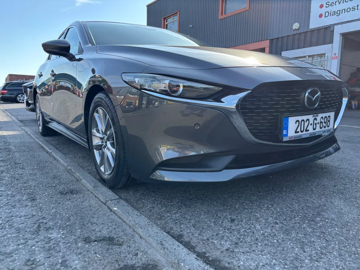 2020 Mazda Mazda3  1.8D 4DR (116ps) GS-L - Image 3