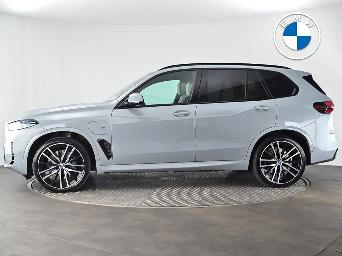 BMW X5 Xdrive50e M Sport - Image 3