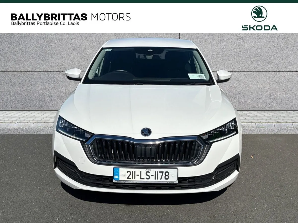 Skoda Octavia Ambition 2.0tdi 115HP - Image 3