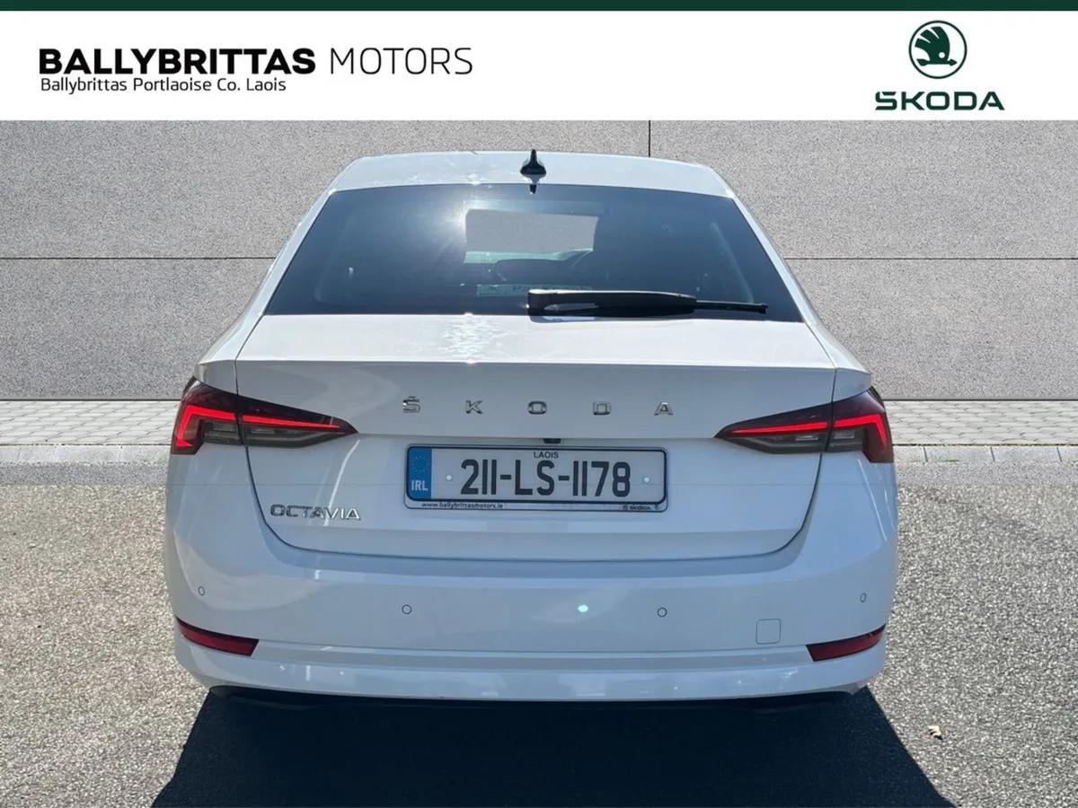 Skoda Octavia Ambition 2.0tdi 115HP - Image 4