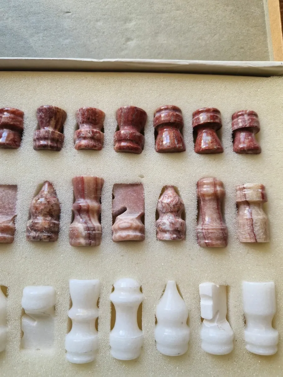 Marble Chess Set - Image 2