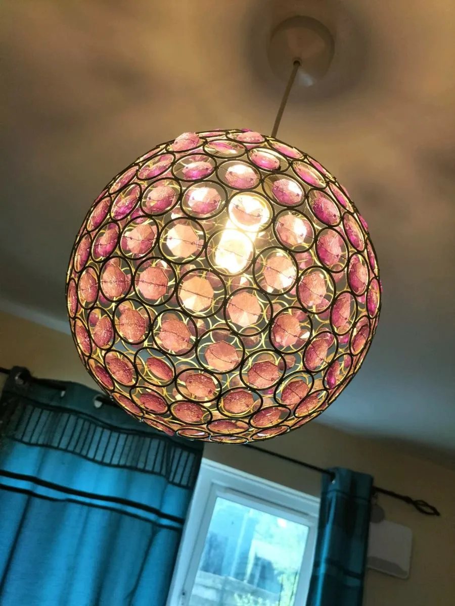 Metal artwork wall ornament and lampshade - Image 1