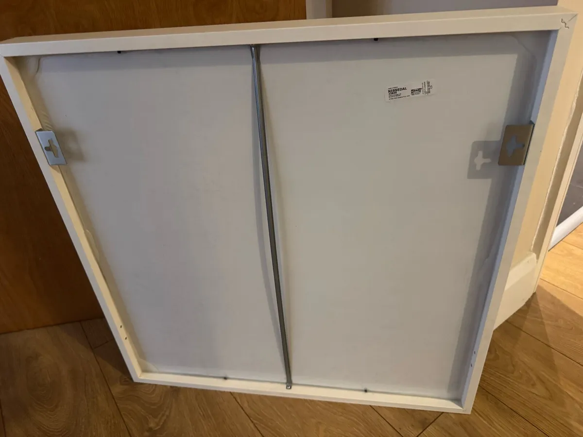 Square white ikea mirror nissedal 65x65 - Image 4