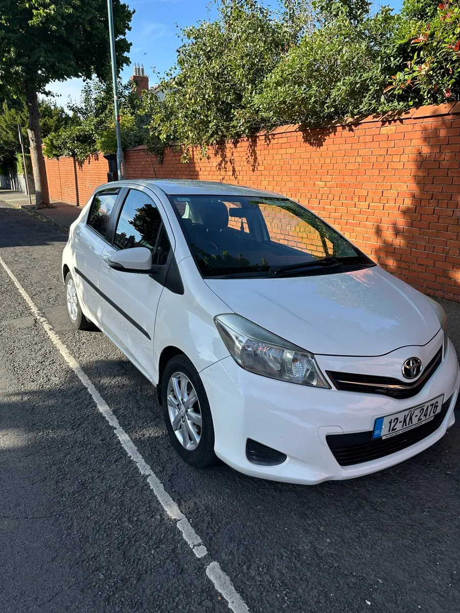 Toyota Yaris 1.4 diesel 2012 with fresh NCT - Image 2