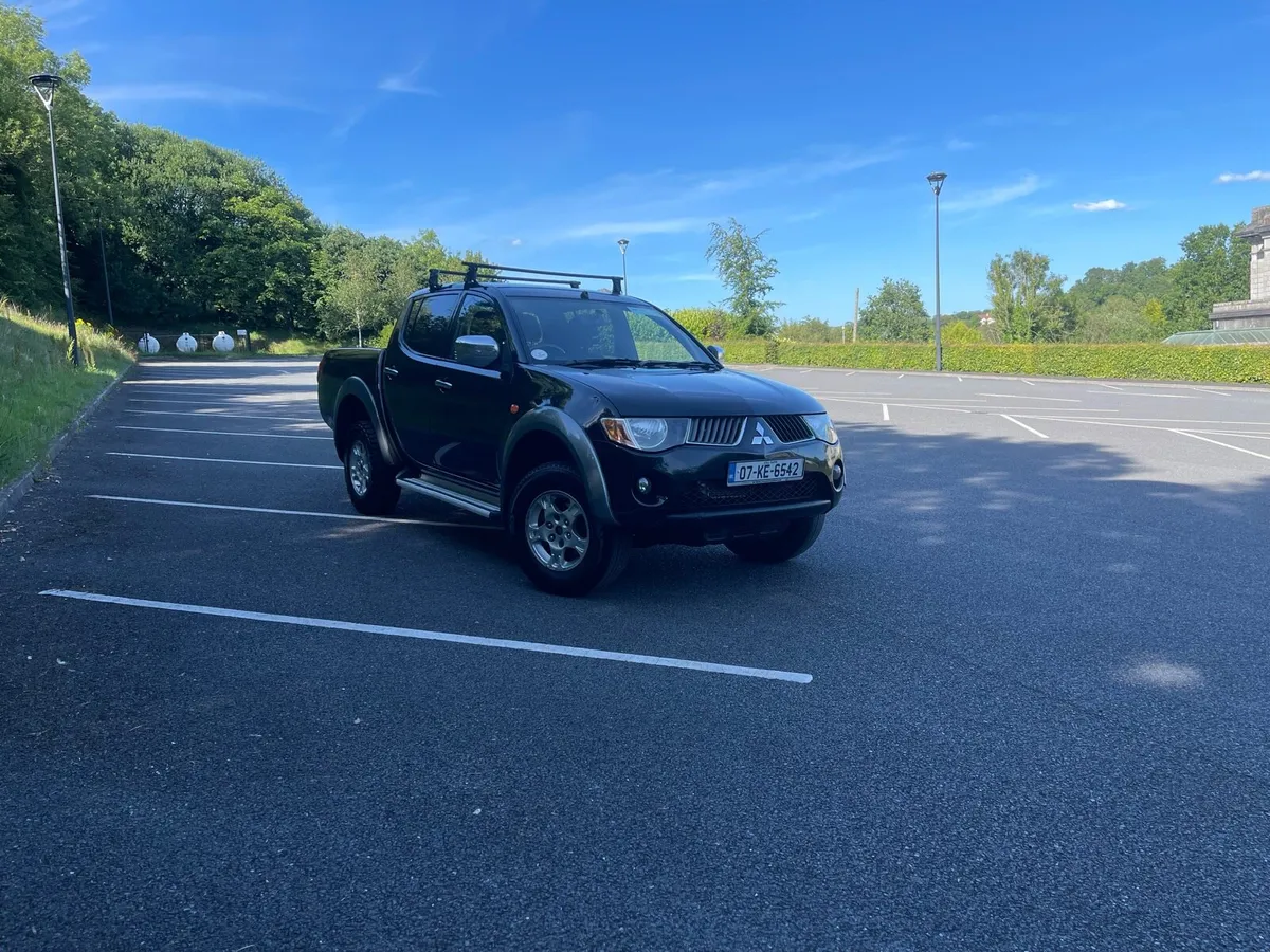 Mitsubishi l200 2.5   automatic gerbox doe07/26 - Image 1