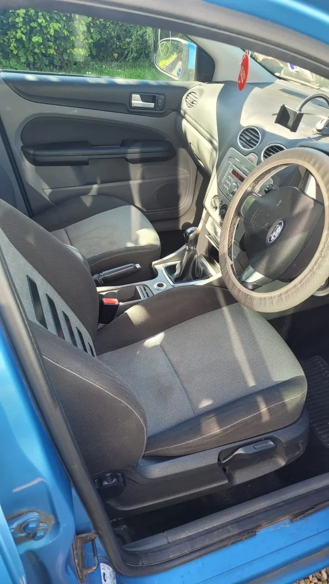 Ford Focus zetec 1.6 - Image 4