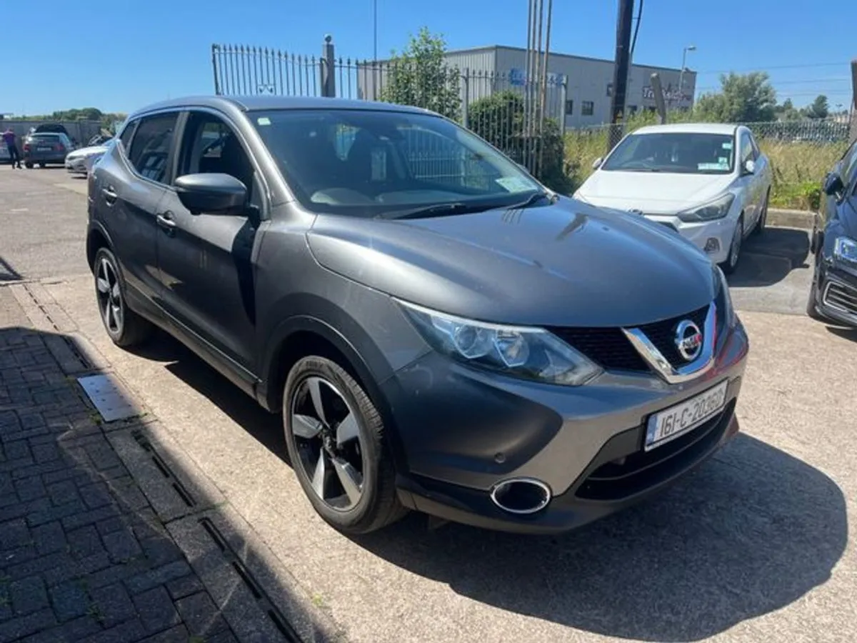 Nissan QASHQAI 1.5 DCI N-connecta 110PS 5DR - Image 2