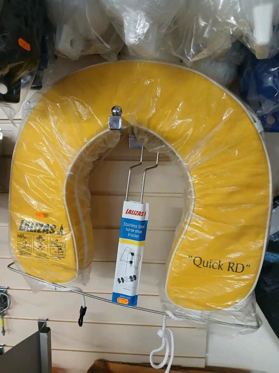 New horse-shoe lifebuoy
