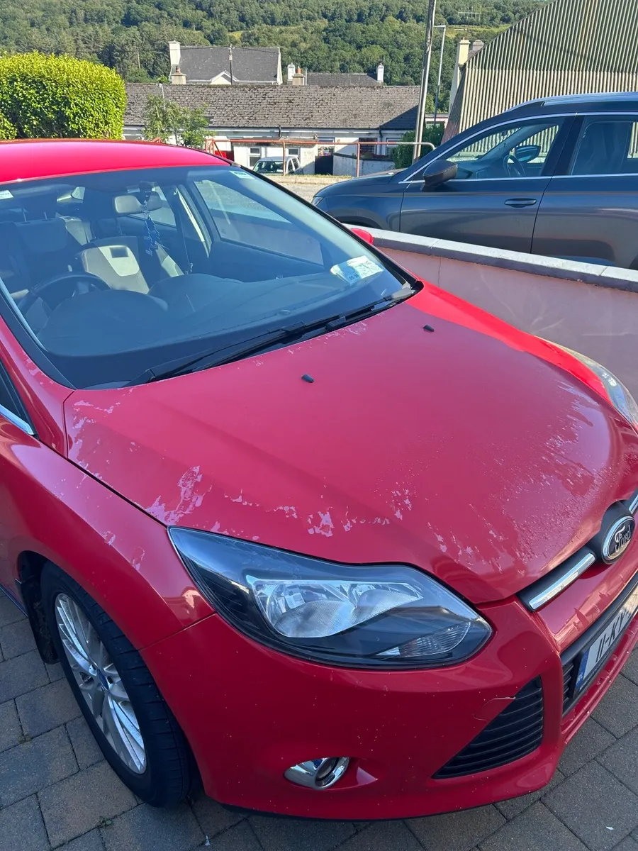 Ford Focus 2011 - Image 2