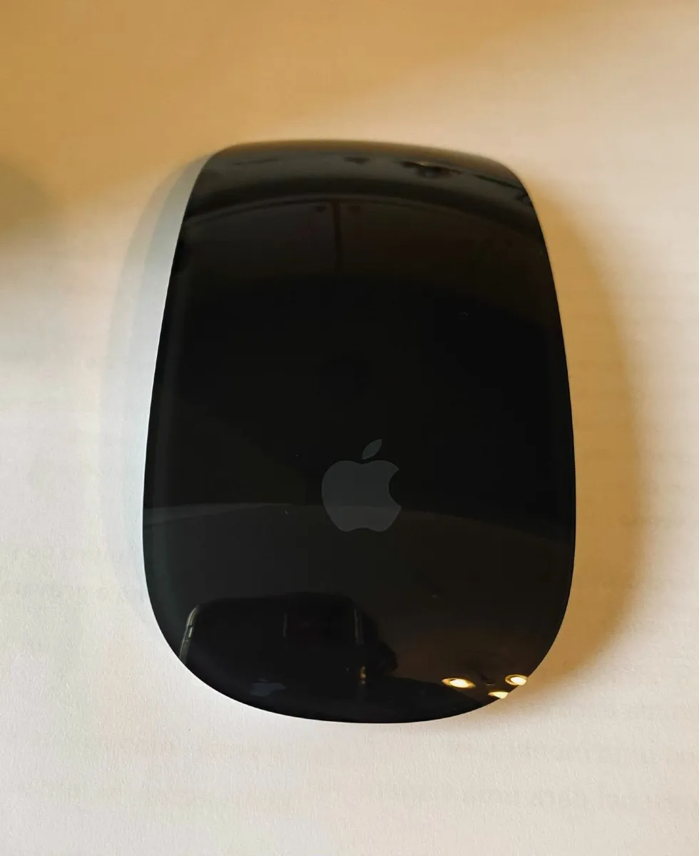Apple Magic Mouse - Image 1