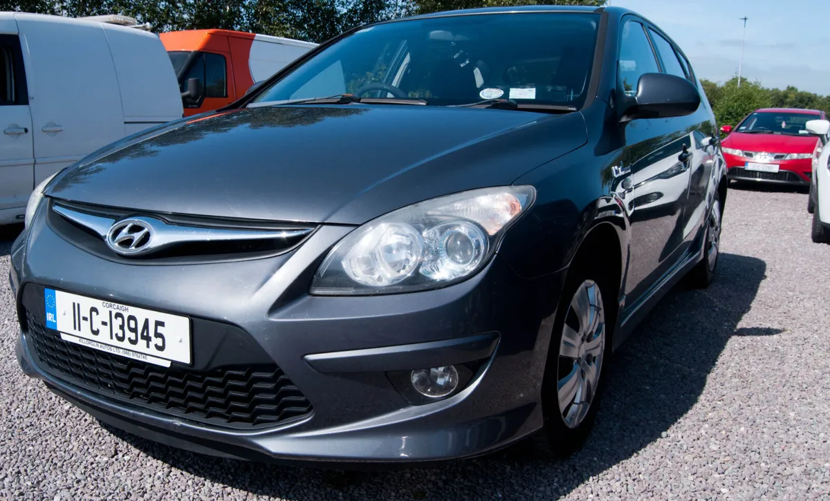 Hyundai i30 2011 booked for NCT - Image 2