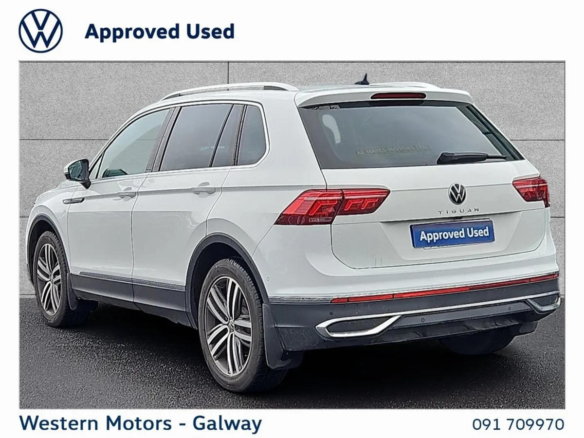 Volkswagen Tiguan Elegance  Sports Pack  Easy Ope - Image 3