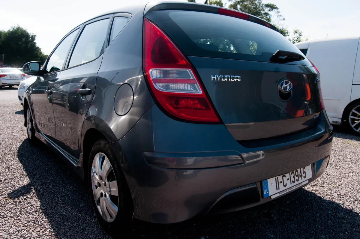 Hyundai i30 2011 booked for NCT - Image 4