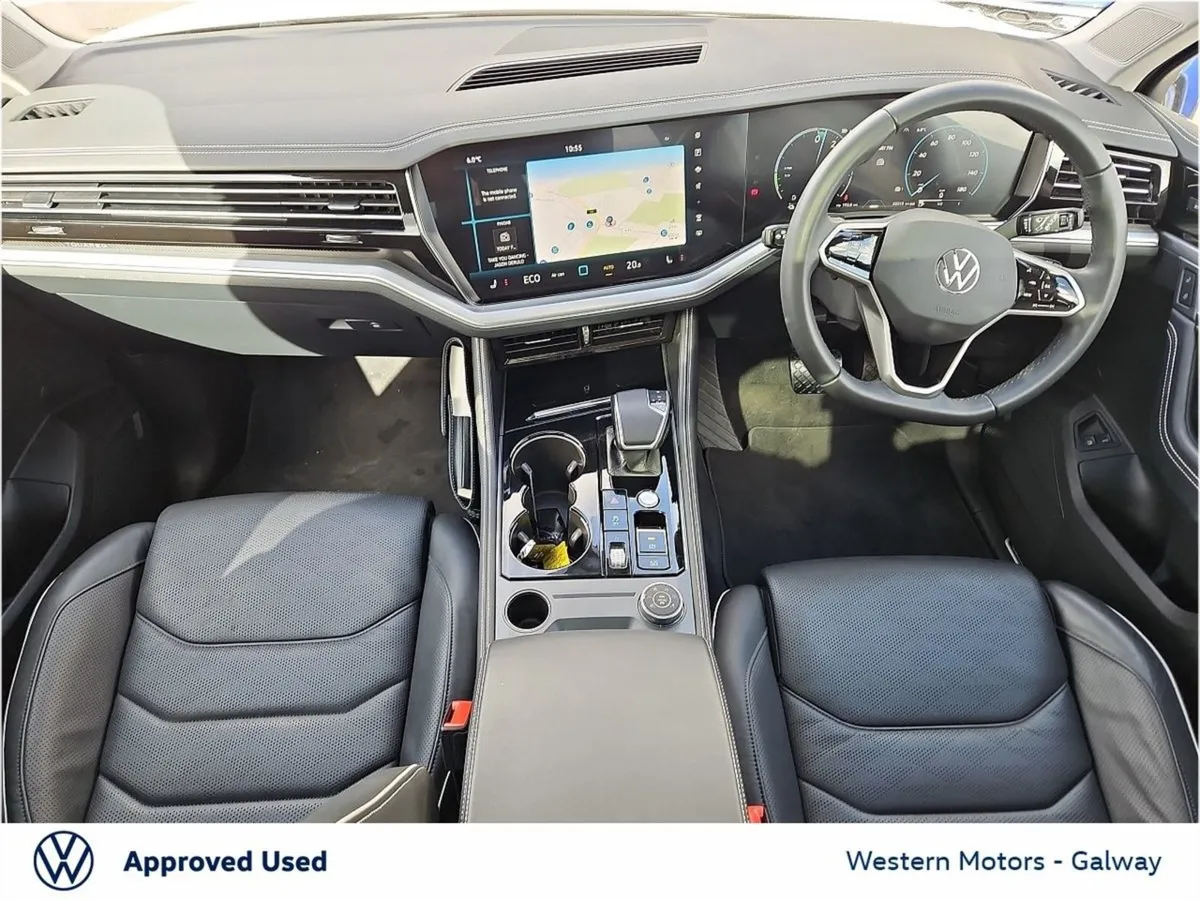 Volkswagen Touareg  massive Savings V New  Elegan - Image 4