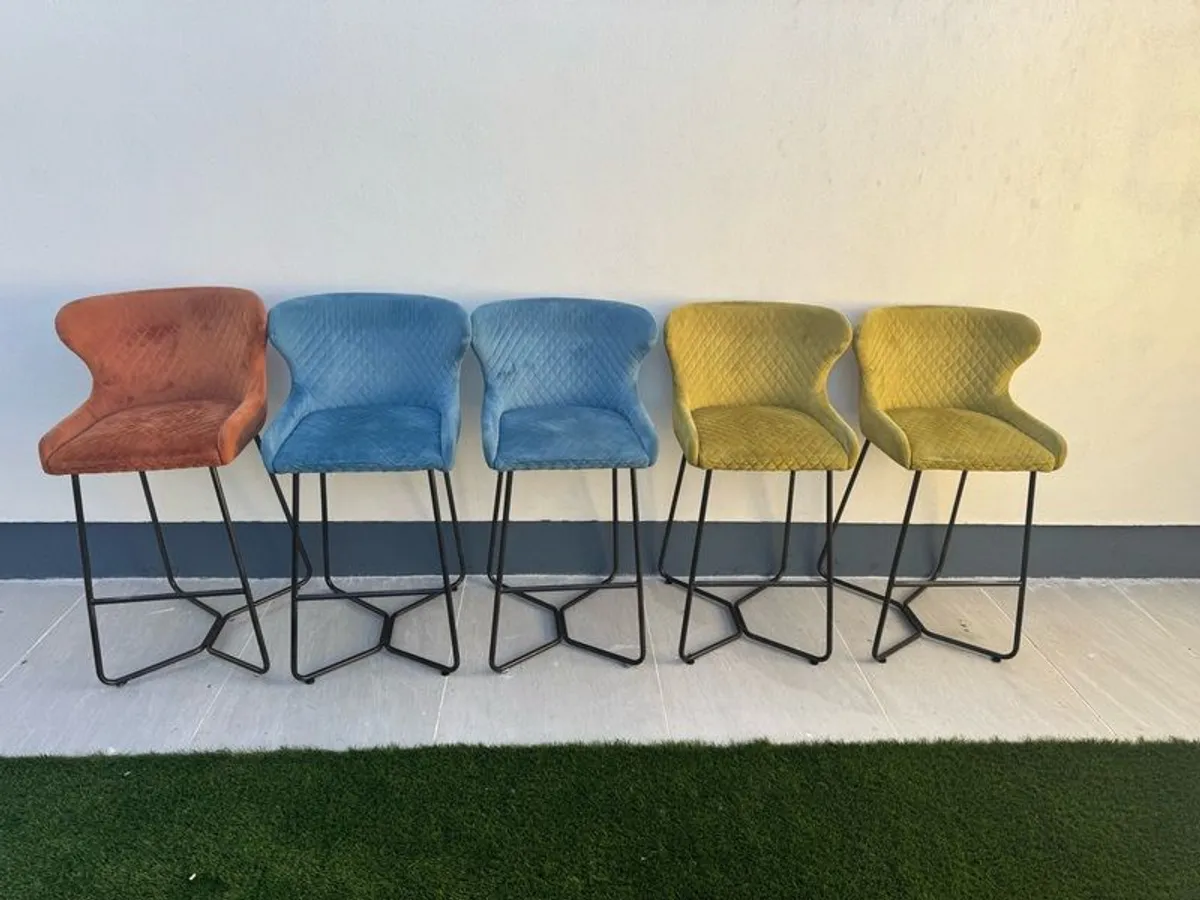 Bar stools - Image 1