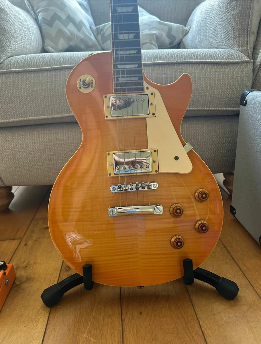 Epiphone Les Paul | Marshall Amplifier | Hard Case - Image 2