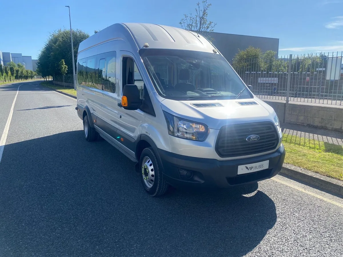2018 Ford transit minibus only 29,000klms from new - Image 1
