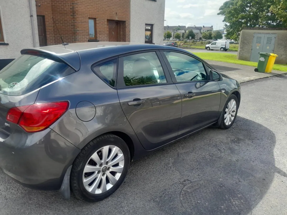 2010 Opel Astra 1.7Diesel NCT 03,26 Tax 08,25 - Image 3