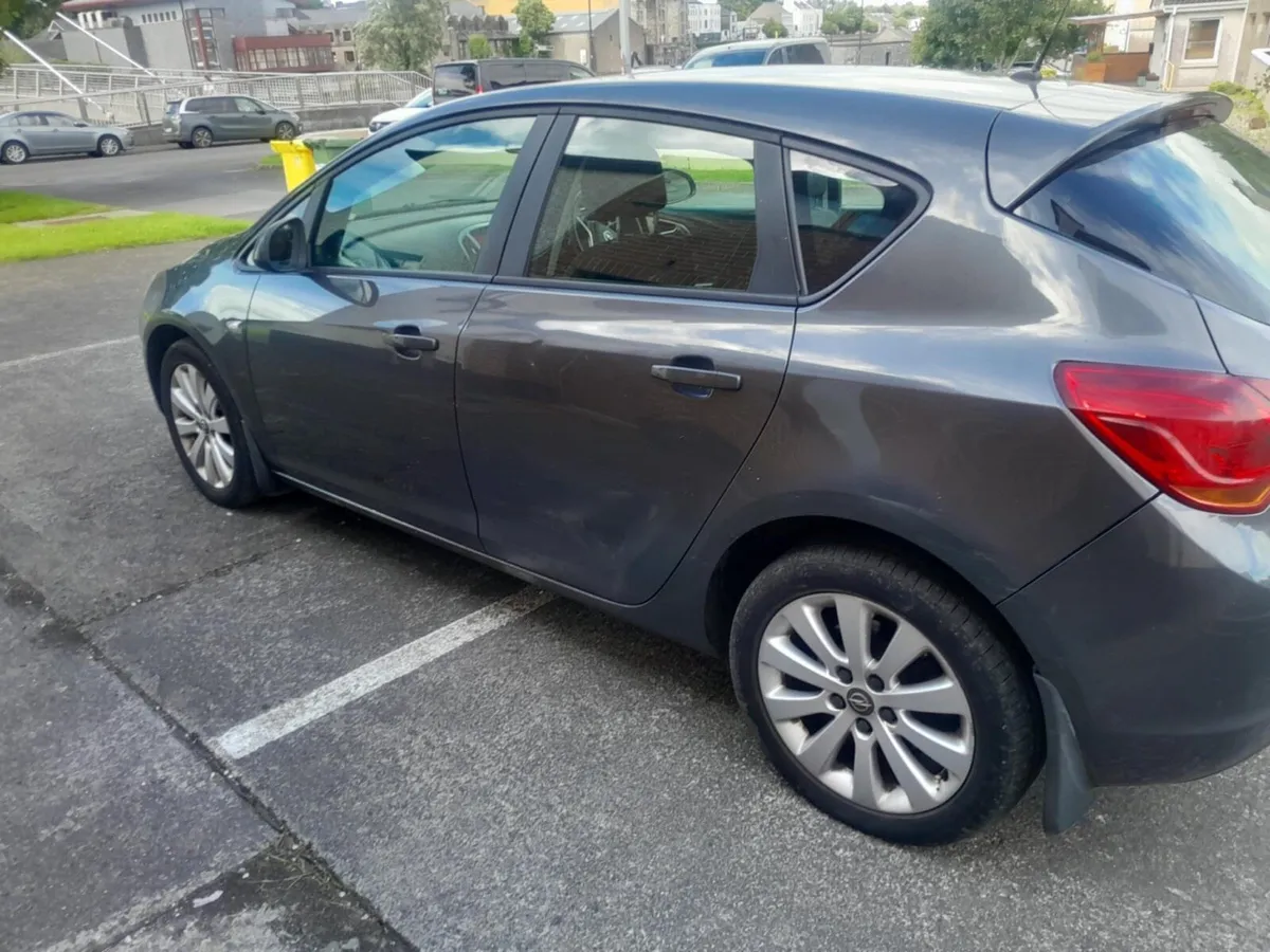 2010 Opel Astra 1.7Diesel NCT 03,26 Tax 08,25 - Image 4
