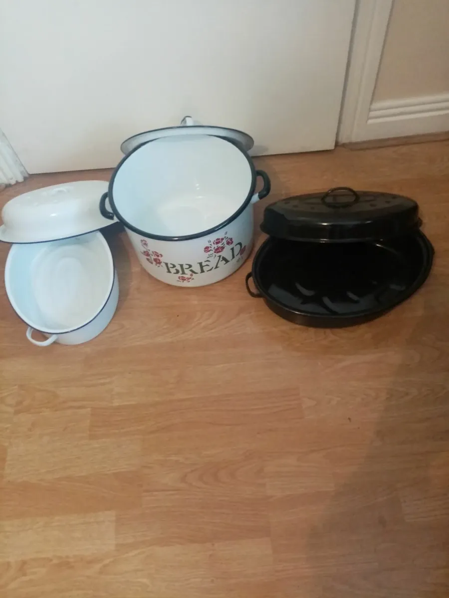 Enamel  ware - Image 1