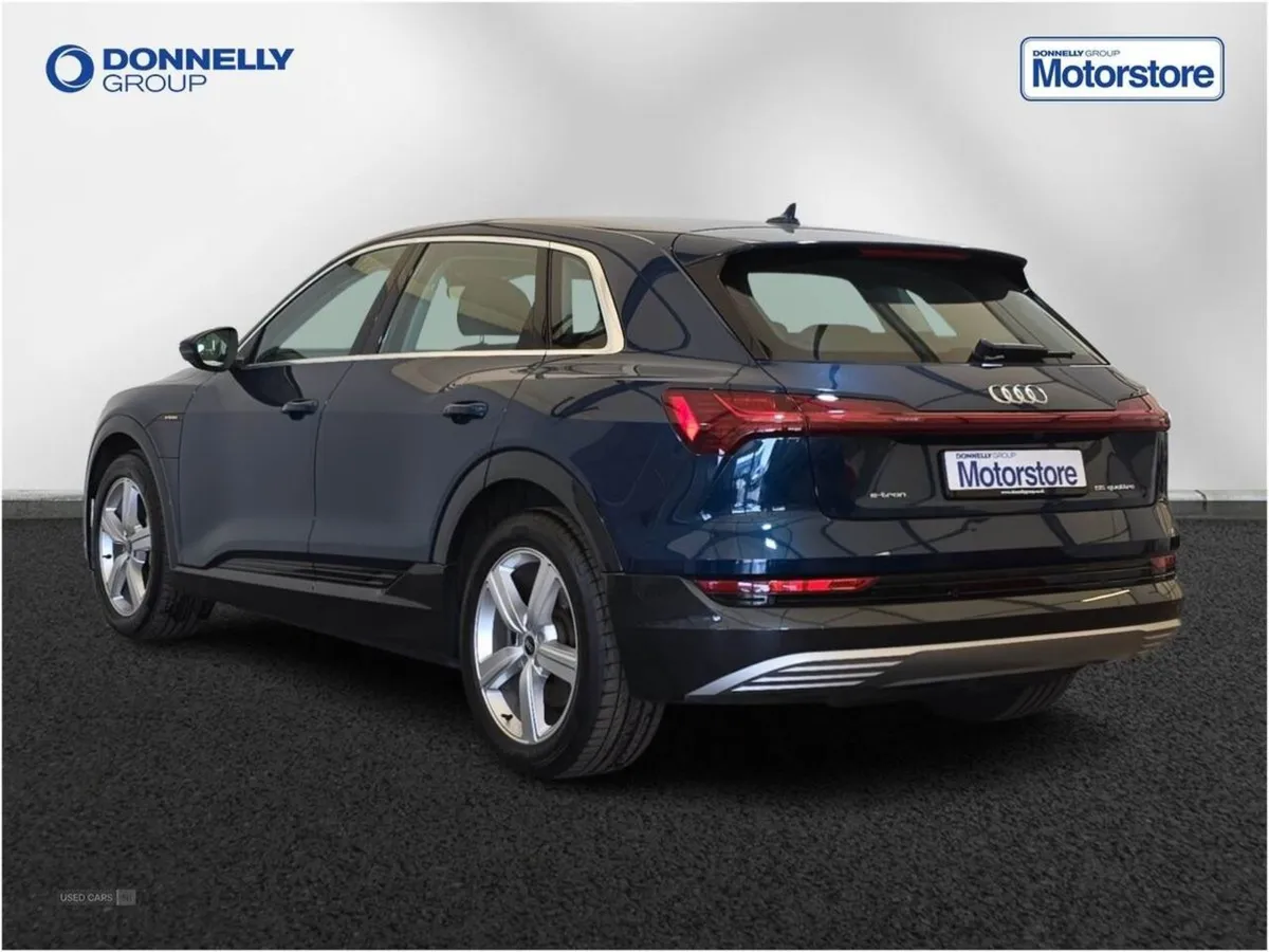 Audi E-Tron 300kW 55 Quattro 95kwh Technik 5dr Au - Image 2