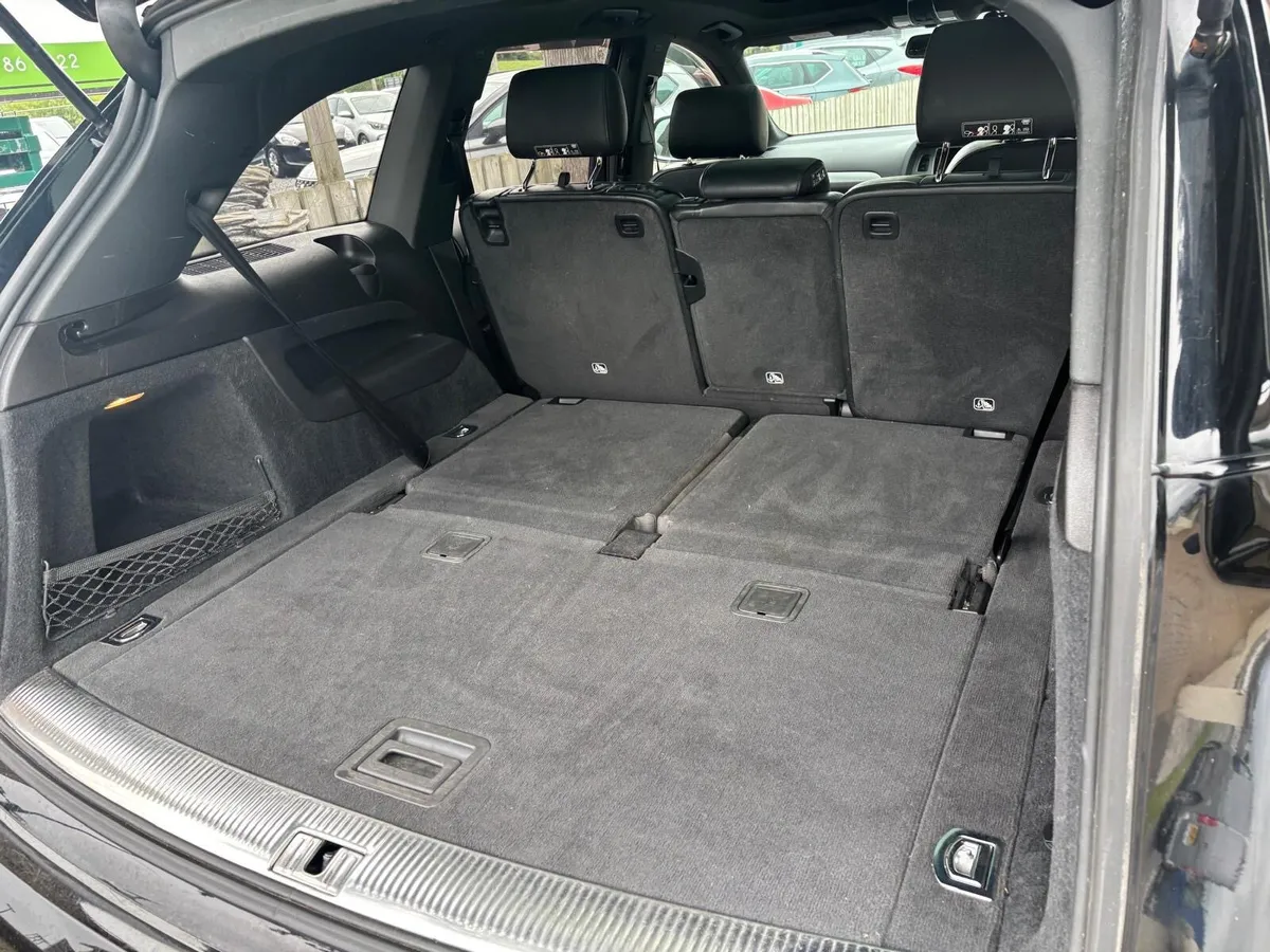 Audi Q7 S line 3.0tdi Quattro Fully serviced - Image 2