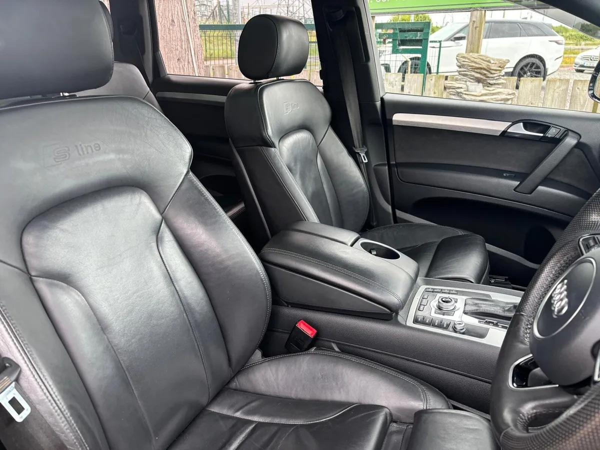 Audi Q7 S line 3.0tdi Quattro Fully serviced - Image 4