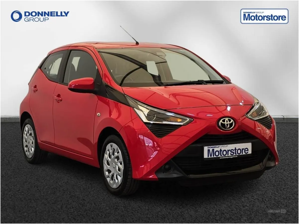 Toyota AYGO 1.0 Vvt-i X-play TSS 5dr - Image 1
