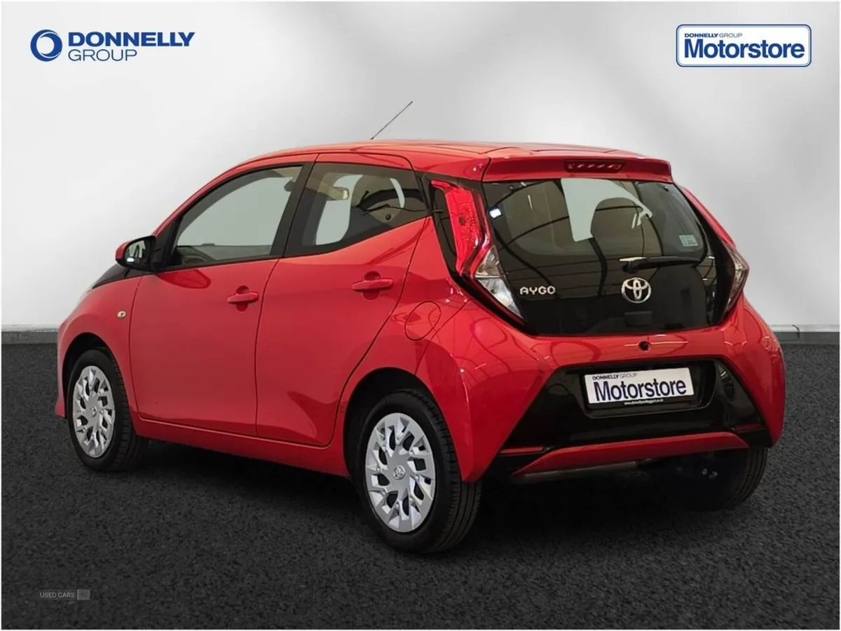 Toyota AYGO 1.0 Vvt-i X-play TSS 5dr - Image 2
