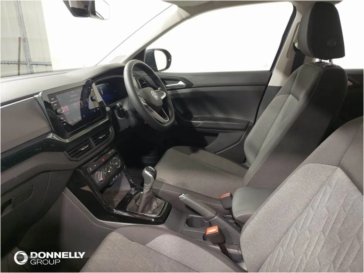 Volkswagen T-Cross 1.0 TSI Life 5dr - Image 2