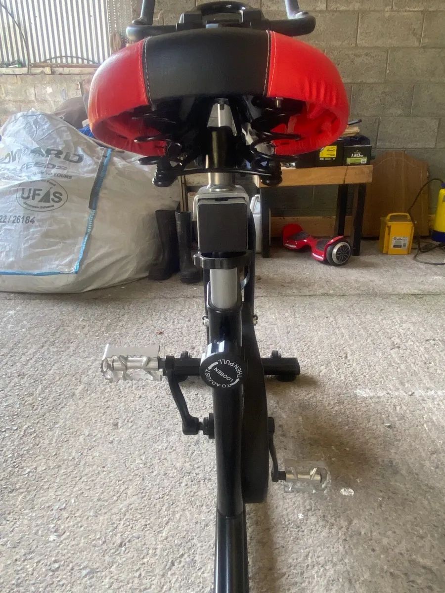 Indoor exercise bike - Image 2