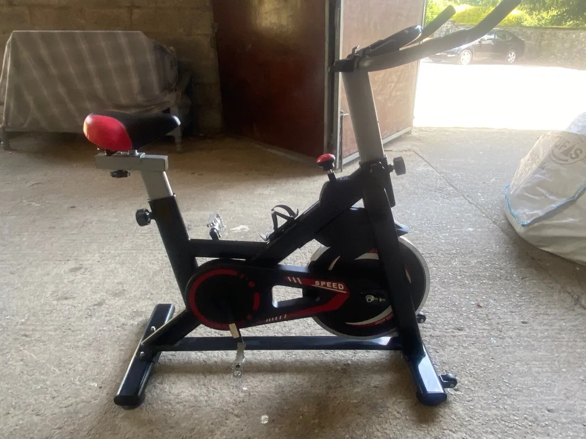 Indoor exercise bike - Image 3