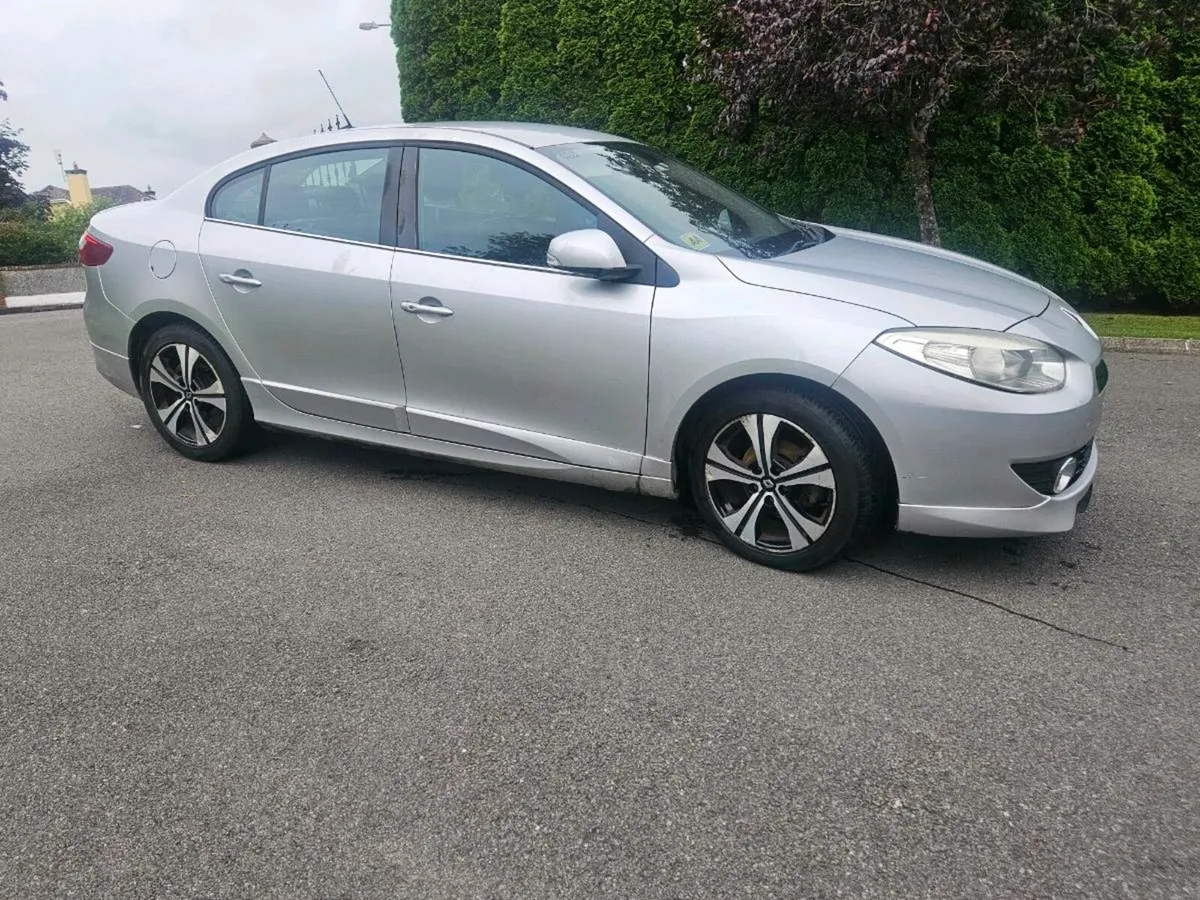 2011 renault fluence - Image 3