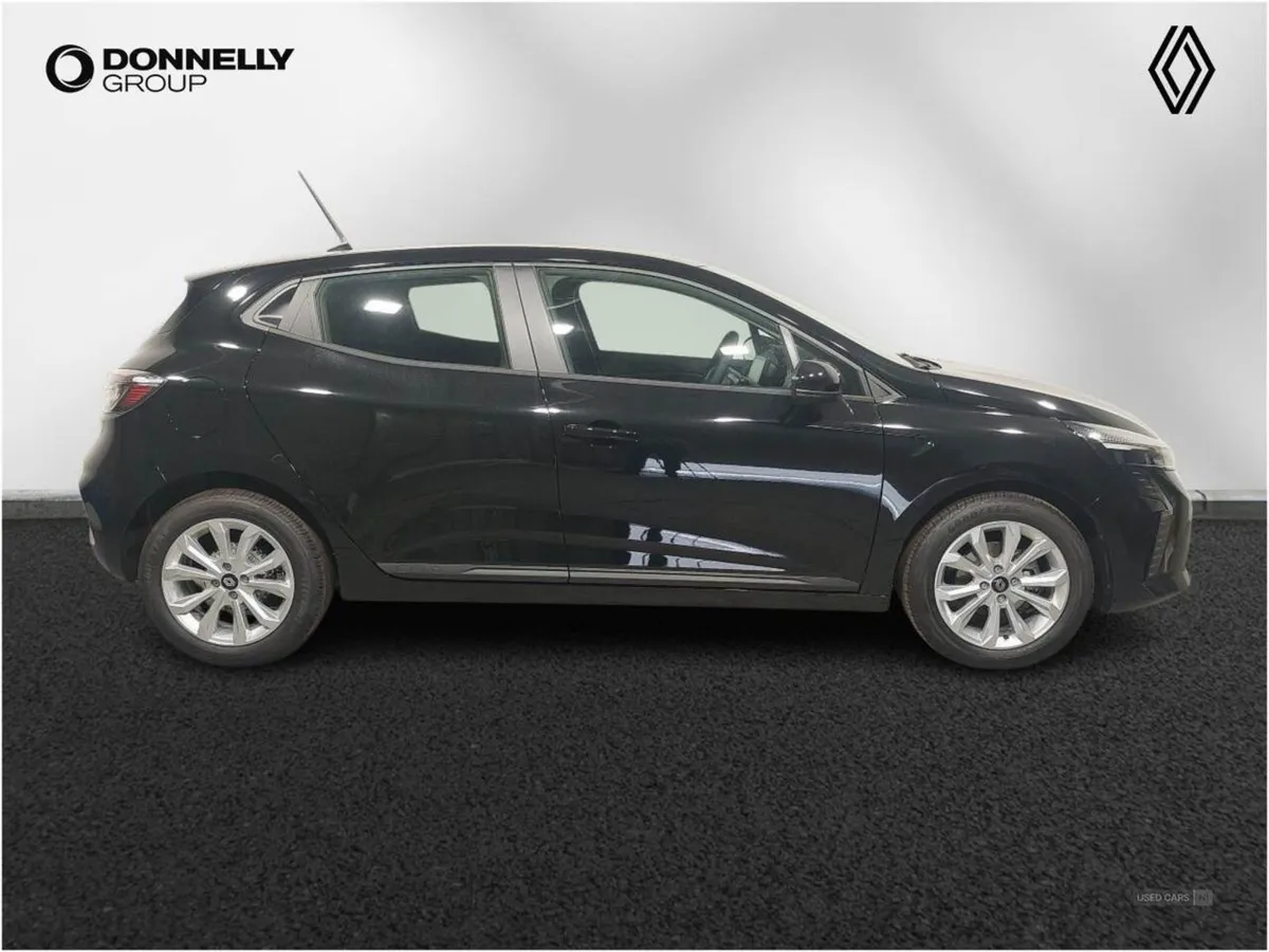 Renault Clio 1.0 TCe 90 Evolution 5dr - Image 3