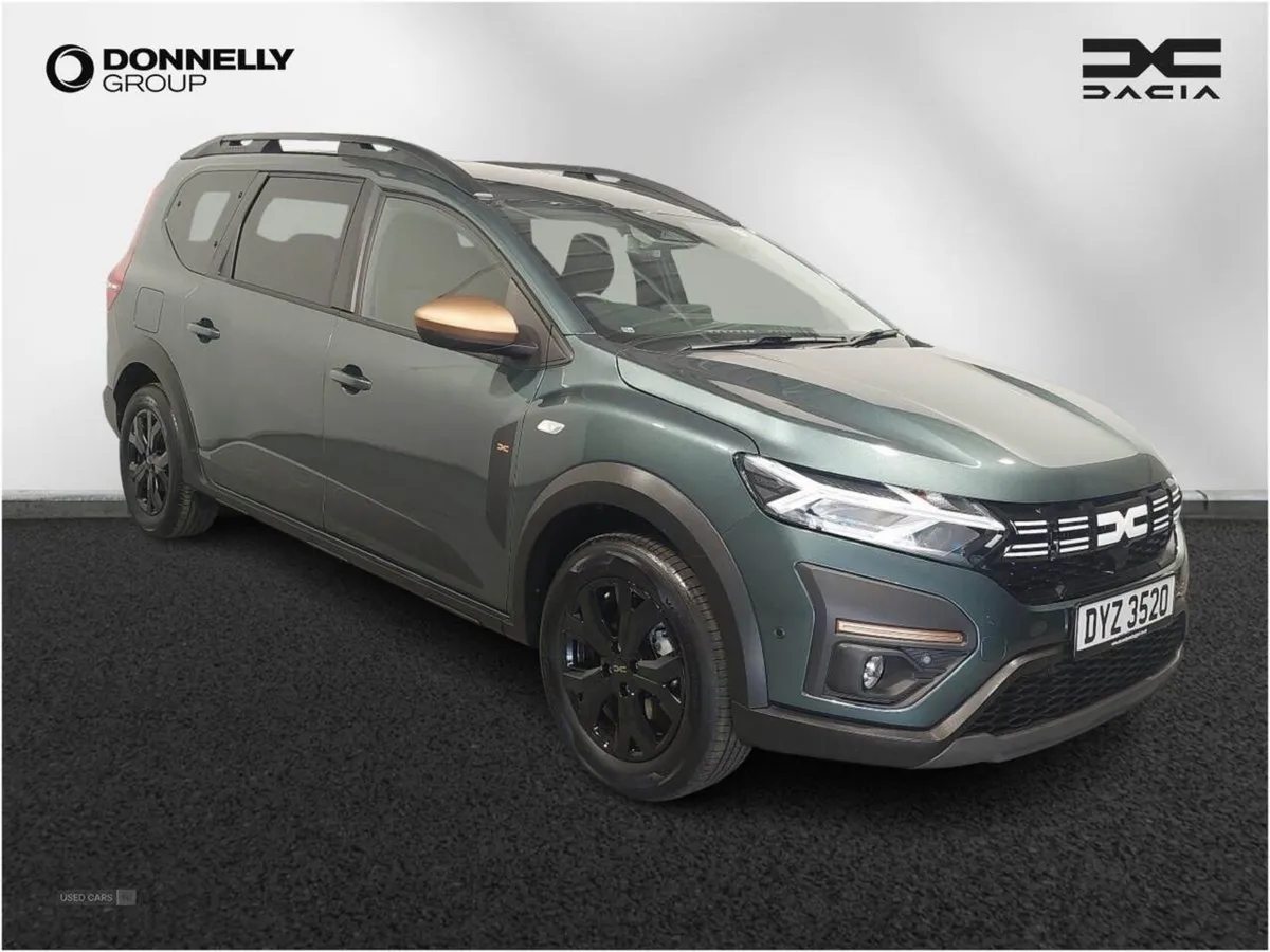 Dacia Jogger 1.6 HEV Extreme 5dr Auto - Image 1