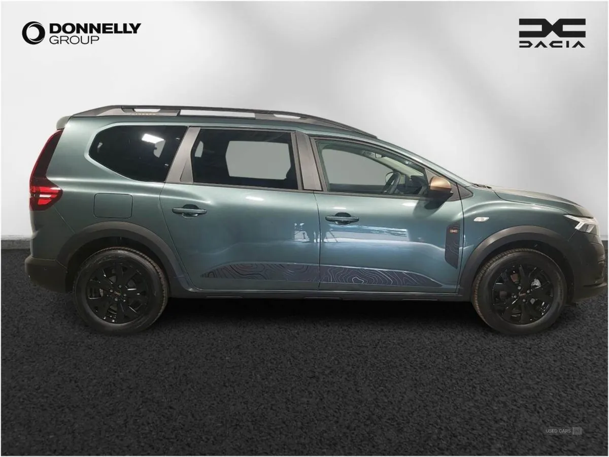 Dacia Jogger 1.6 HEV Extreme 5dr Auto - Image 3