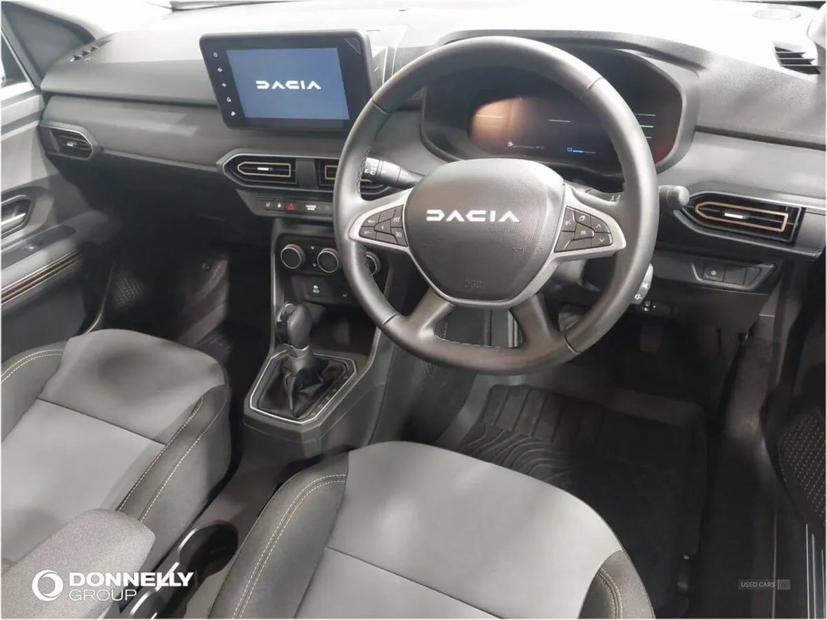 Dacia Jogger 1.6 HEV Extreme 5dr Auto - Image 4