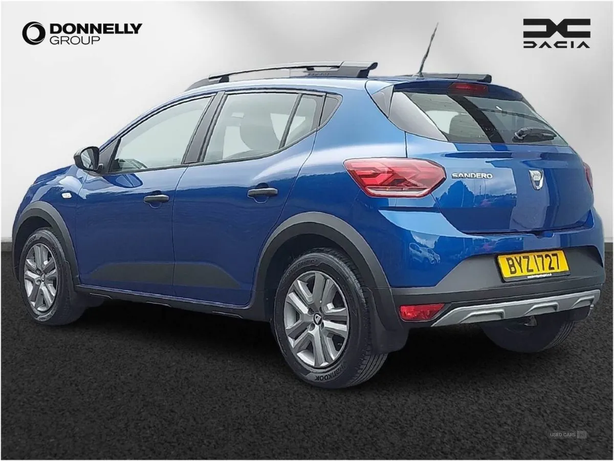 Dacia Sandero Stepway 1.0 TCe Essential 5dr - Image 2