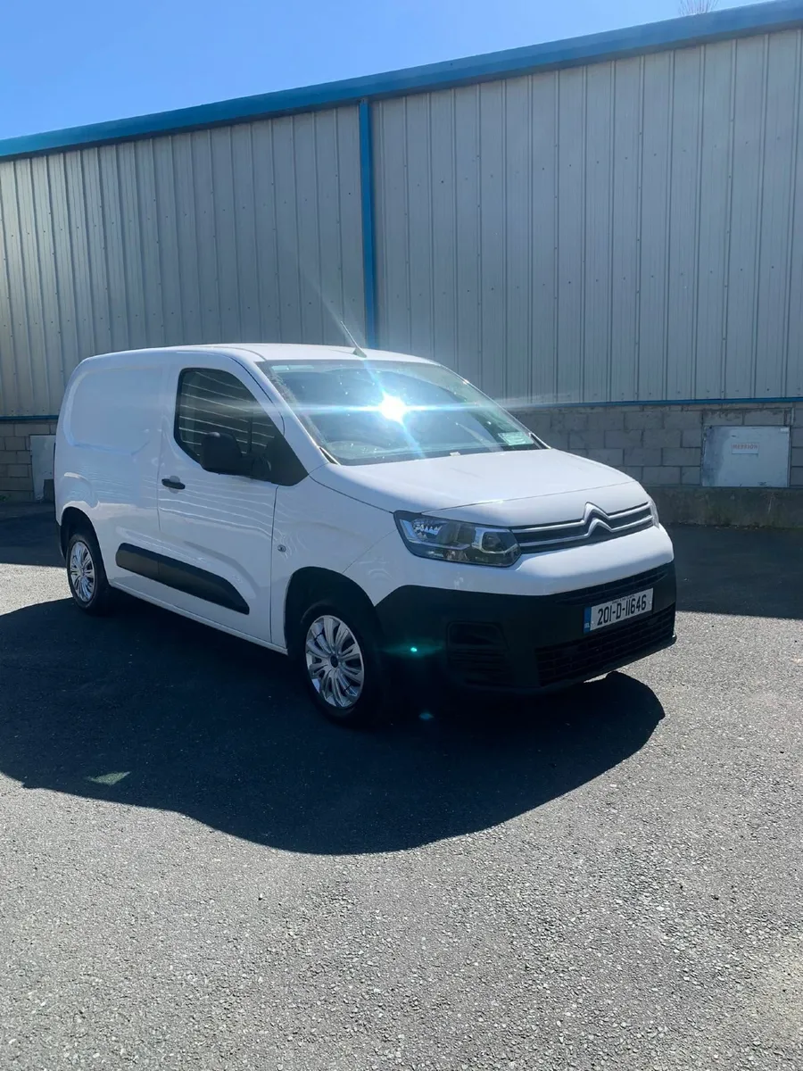 Citroen Berlingo 2020 - Image 2