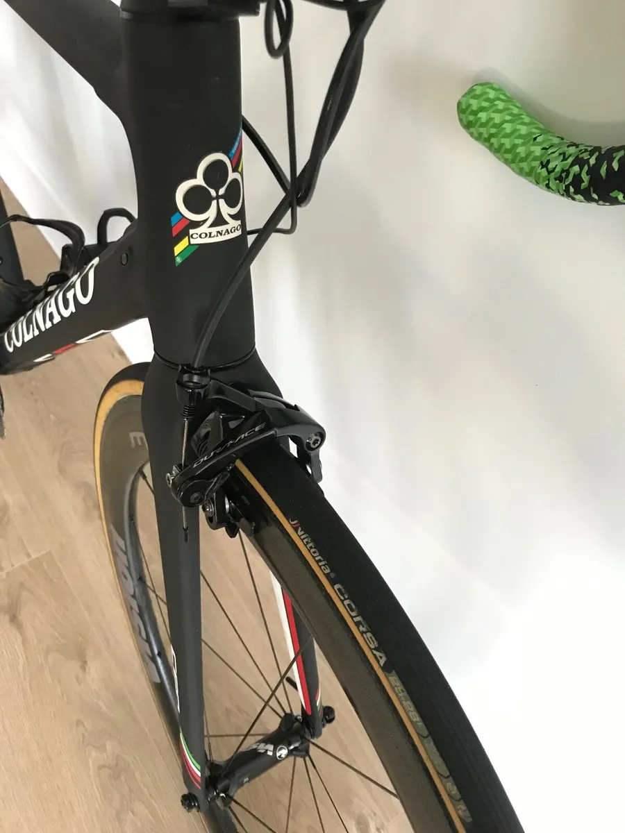 Colnago C60 Dura Ace Di2 52s 56cm road bike - Image 2