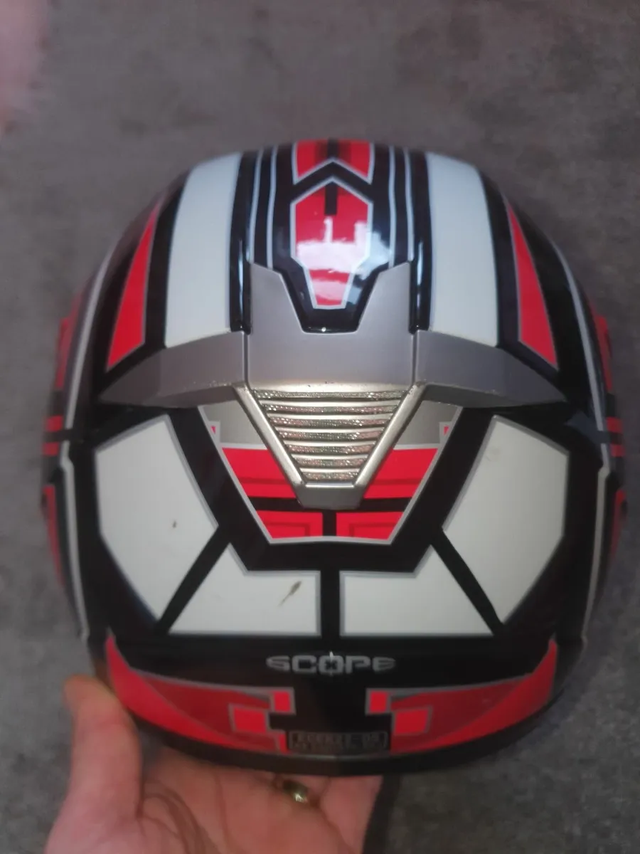 Helmet - Image 2