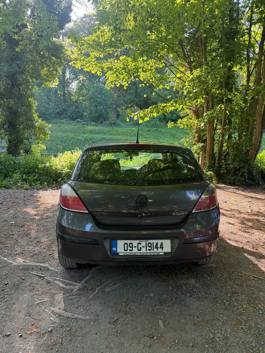 Astra diesel 2009 - Image 2